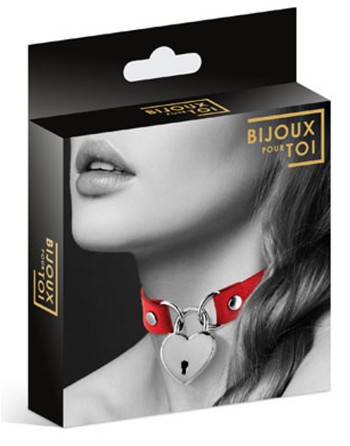 Collier en cuir rouge SM avec pendentif cadenas coeur argenté 