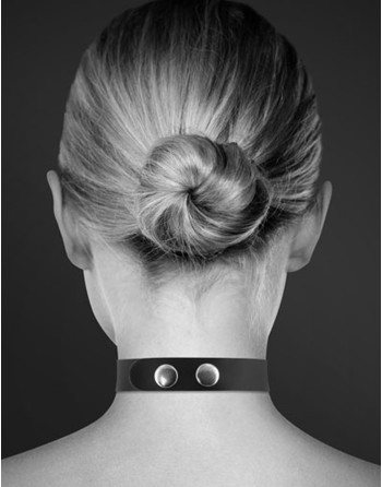 Collier en cuir noir SM avec Slave en strass 