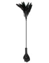 Cravache main noire bdsm avec plumes noires 