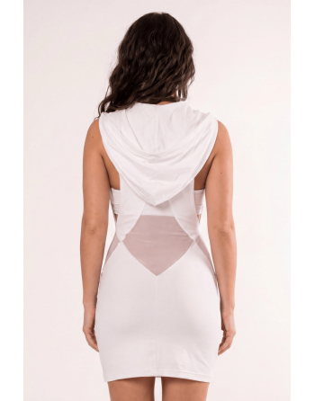 Robe blanche sensuelle avec capuche et bandeau poitrine Adriana