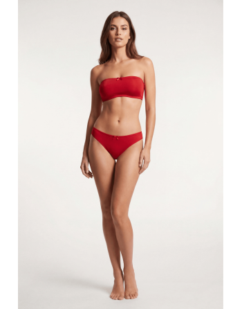 Culotte rouge en dentelle avec nœud en satin