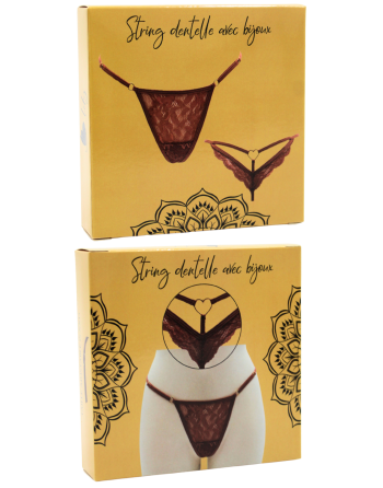 String taupe en dentelle avec bijou cœur doré