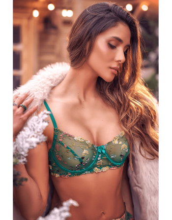 Ensemble 3 pièces vert aurore avec soutien-gorge brodé, porte-jarretelles et string - Mapalé