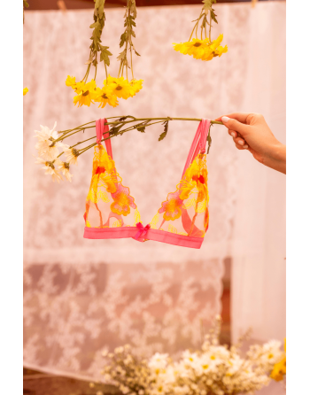 Ensemble lingerie rose et jaune en maille transparente brodée – Mapalé