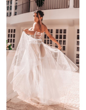 Ensemble 4 pièces blanc, bustier, string et 2 jarretières 