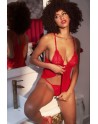 Nuisette courte rouge et string assorti 
